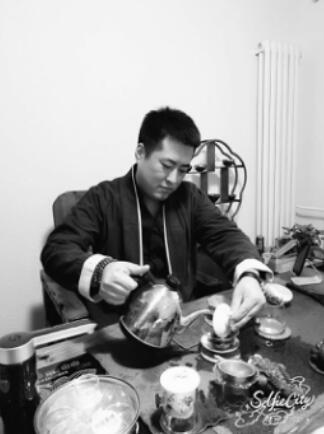 伯牙鼓琴,志在高山——王景强雅趣生涯 1.jpg