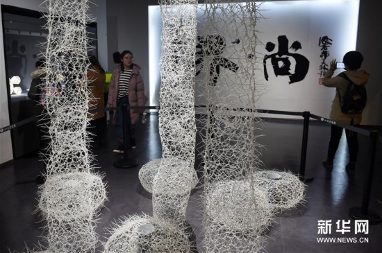 （文化）（7）第四届中国当代陶艺实验作品泉城开展
