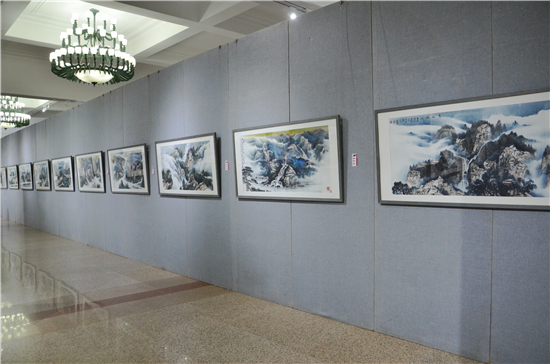 黄山是我师——程海鹰艺术作品展于民族文化宫展览馆开幕