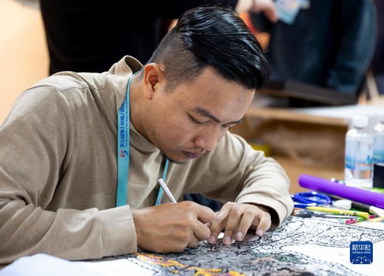 福建泉州：各国艺术家刀笔间展现“非遗”之美