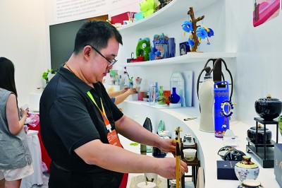 何止凤冠
