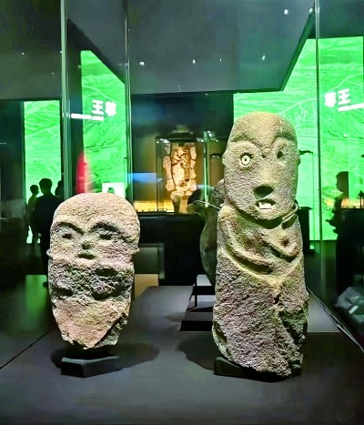 龙腾红山