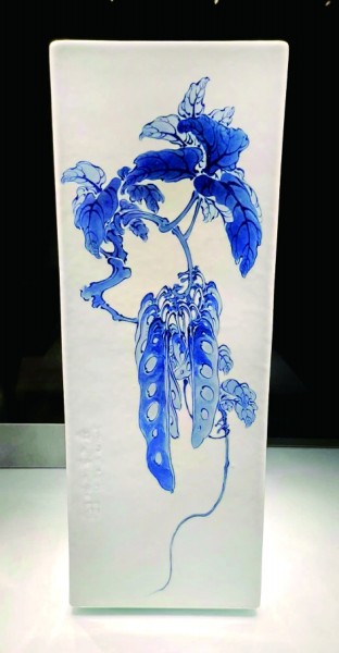 窑火淬丹青 瓷上绽华彩