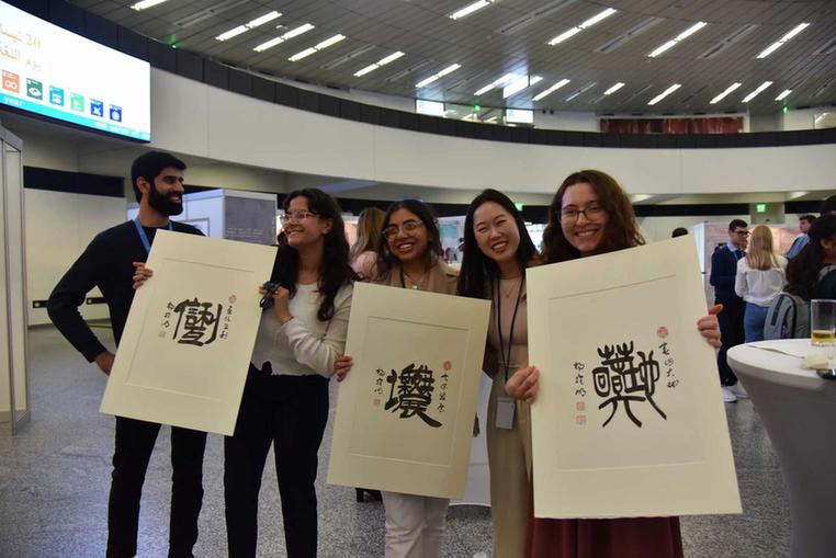 书法家杨拴明作品著作权证书达20万份 书法家杨拴明作品著作权证书达20万份