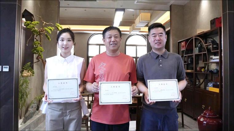 书法家杨拴明作品著作权证书达20万份 书法家杨拴明作品著作权证书达20万份