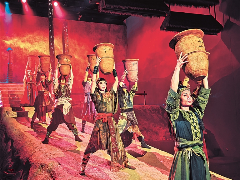 石家河遗址博物馆：天圆地方处 一眼五千年