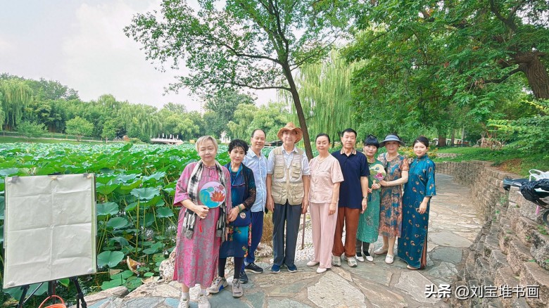 学习画荷花不用那么刻苦 学习画荷花不用那么刻苦