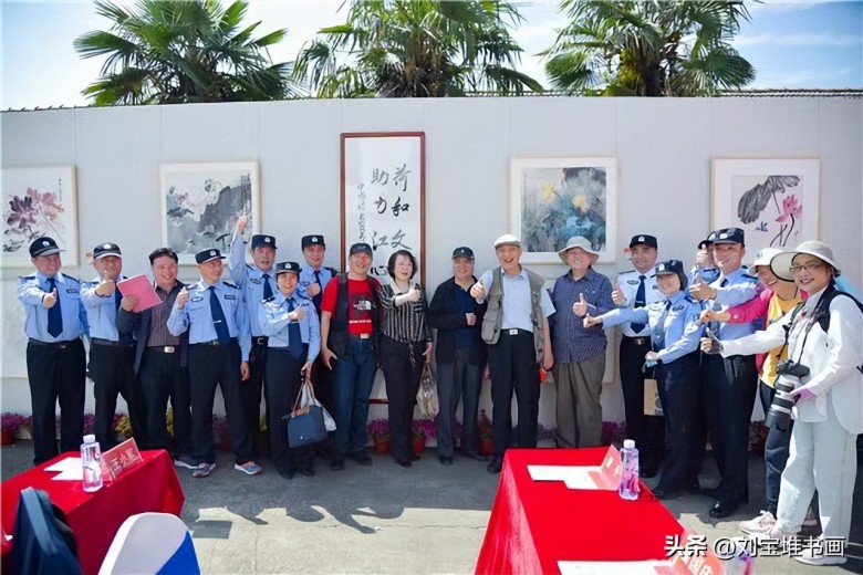 学习画荷花不用那么刻苦 学习画荷花不用那么刻苦