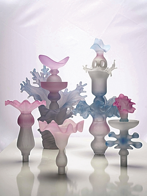 “生命”花瓶:落花成器藏春意 “生命”花瓶:落花成器藏春意