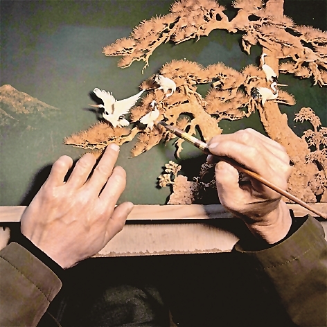 福州软木画:素木之上雕丹青 福州软木画:素木之上雕丹青